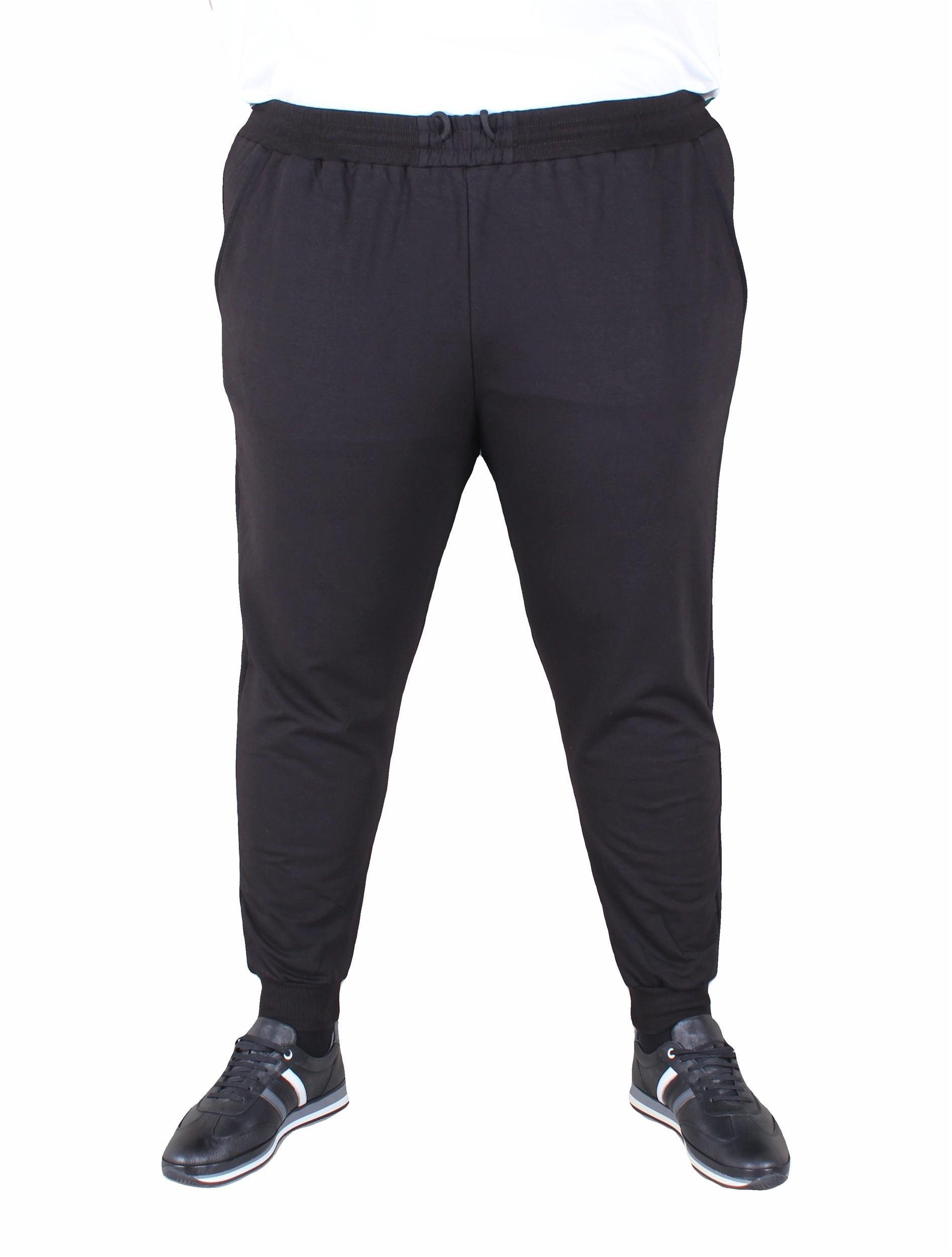 долни тренерки црни со тесна ногавица 3xl 4xl 5xl 6xl 7xl 8xl 9xl 10xl предна страна