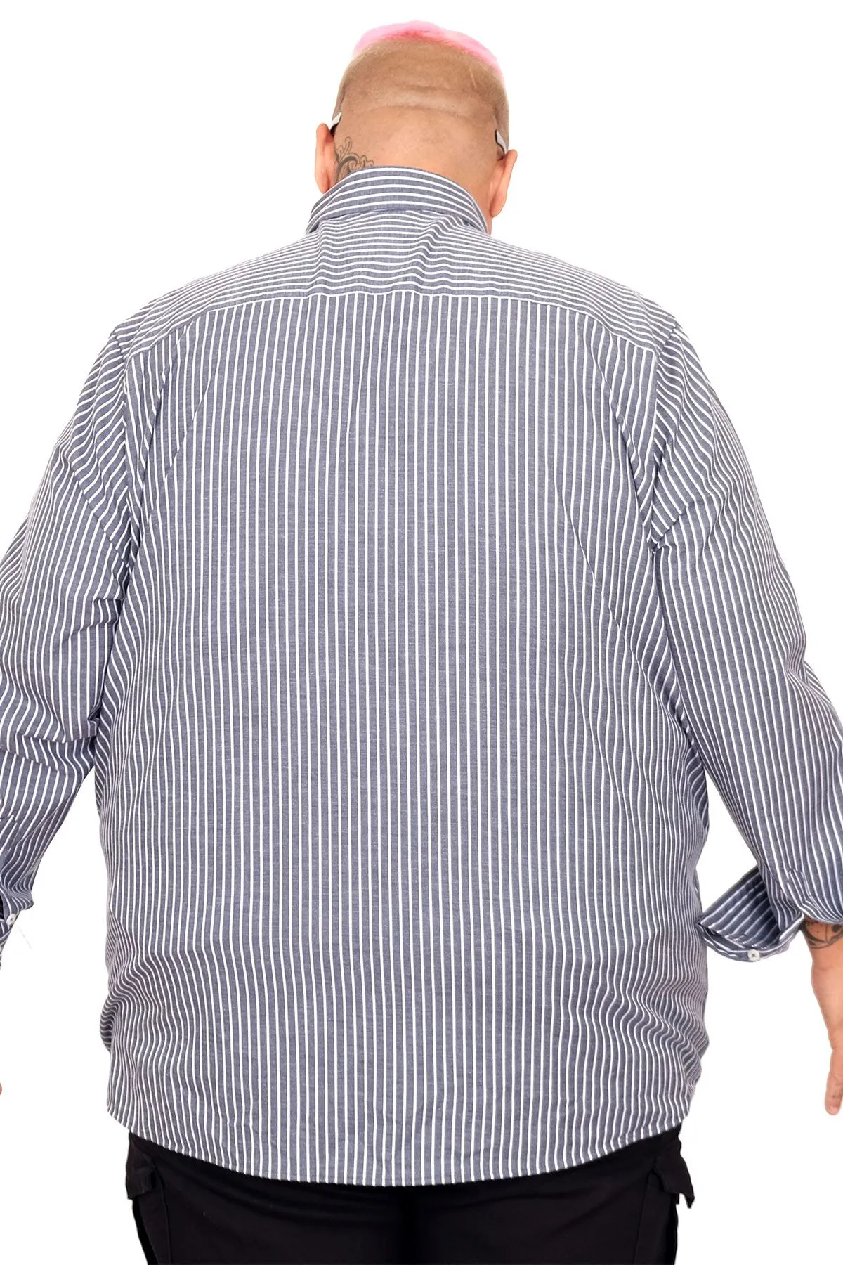 голема машка кошула сатенска со линии сива 3XL 4XL 5XL 6XL 7XL задна страна