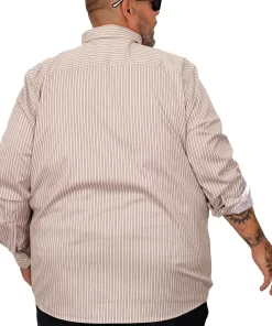 голема машка кошула сатенска со линии кафеава 3XL 4XL 5XL 6XL 7XL задна страна