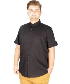 Голема црна машка кошула на краток ракав 3XL - 10XL